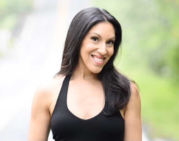 Profile picture of Robyn Corujo